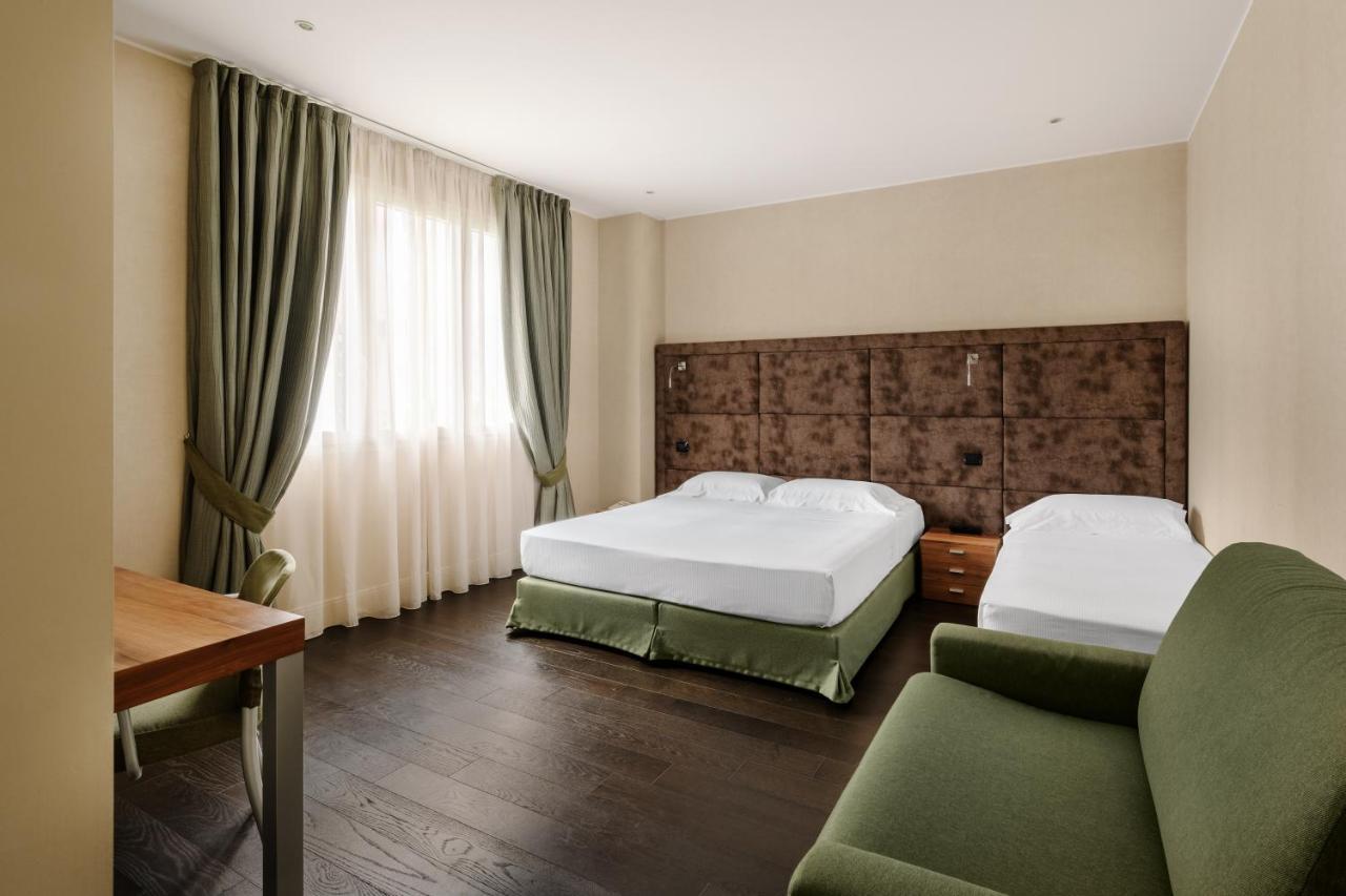 Hotel Cora Carate Brianza Dış mekan fotoğraf