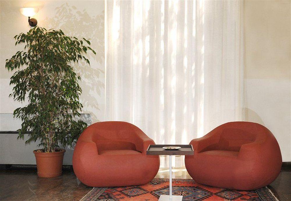 Hotel Cora Carate Brianza Dış mekan fotoğraf