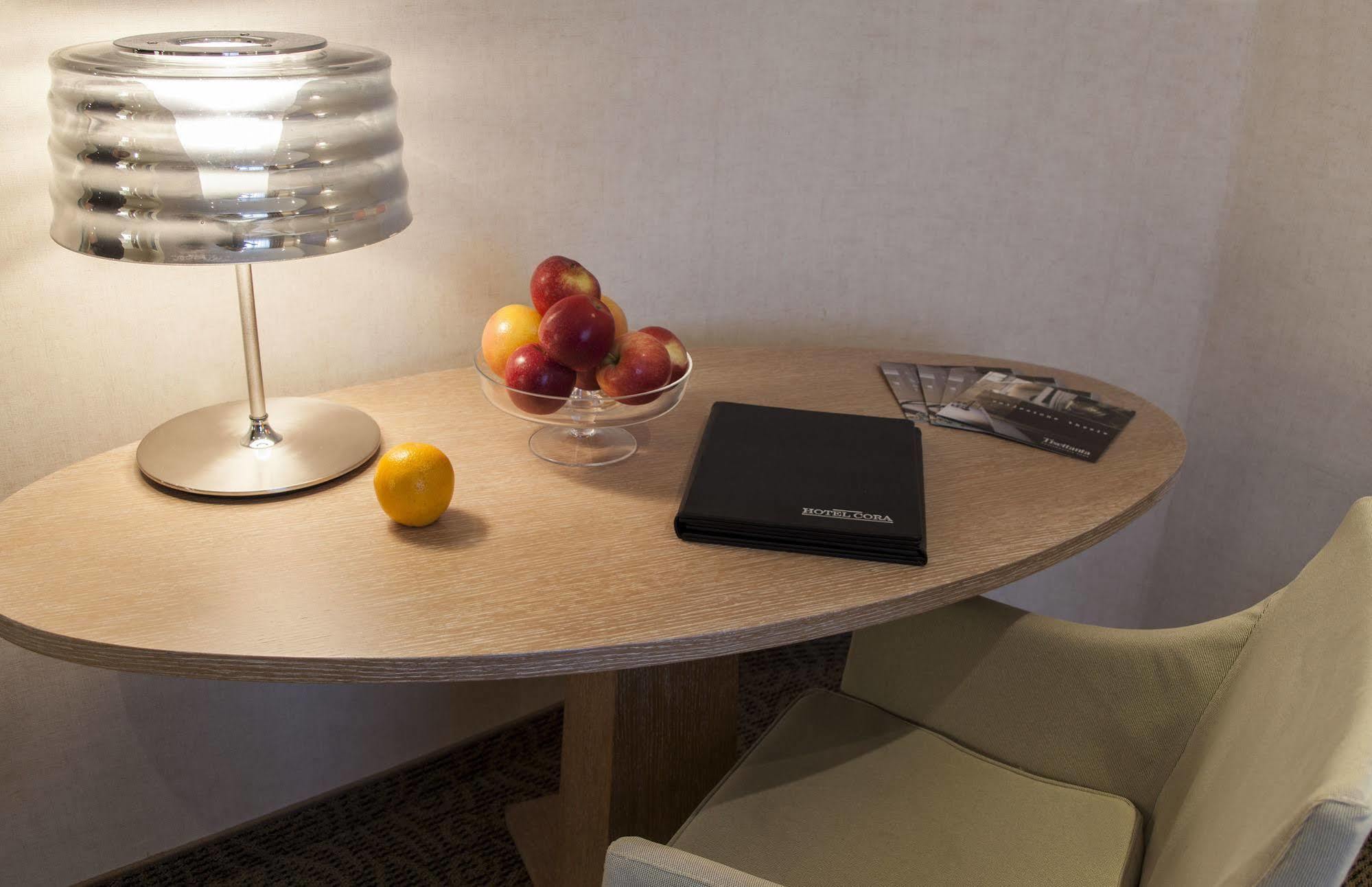 Hotel Cora Carate Brianza Dış mekan fotoğraf